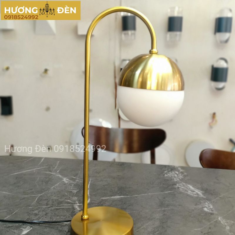 den-ban-cao-cap-db56